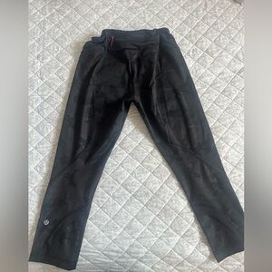 Lululemon Capri Leggings